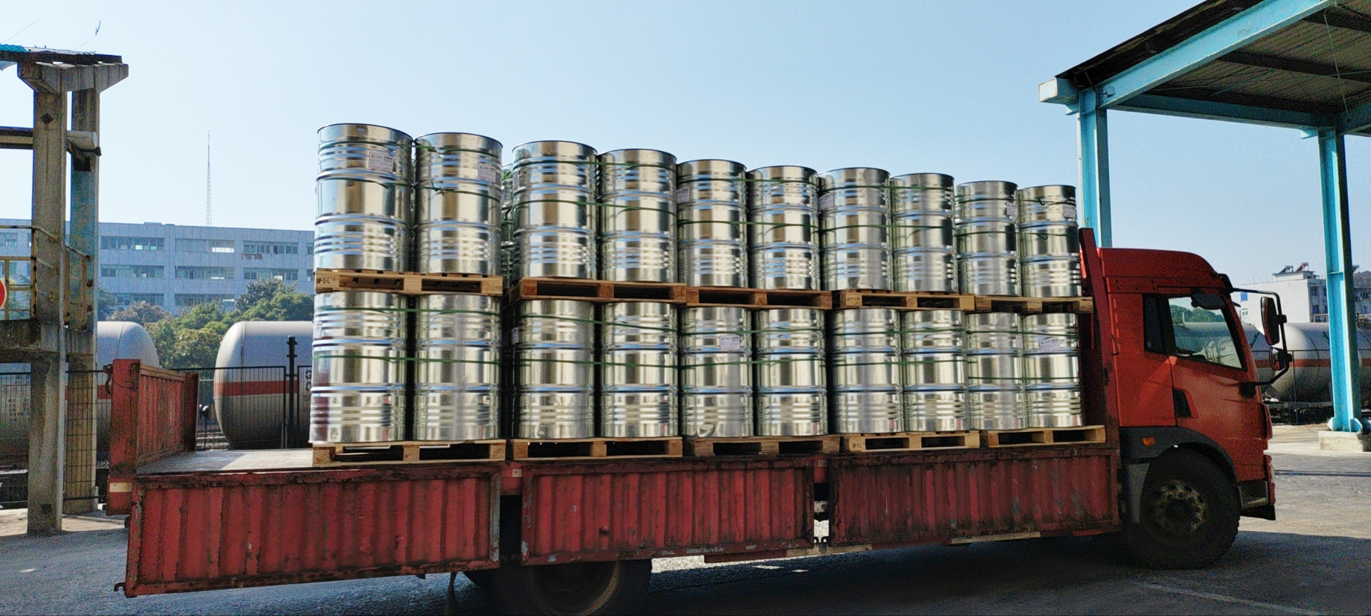 Liquid epoxy resin Iron drum packaging transportation